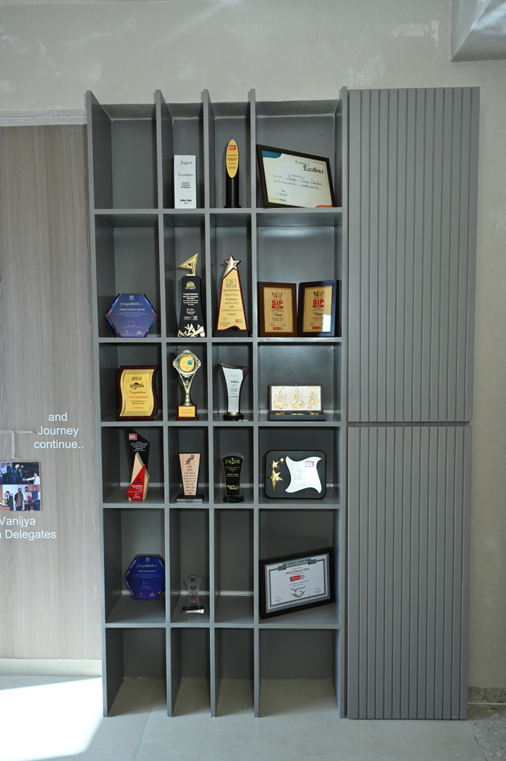 Vanijya Financial Services, 1105, Binori Square-1, ISCON-Ambli Road, Ahmedabad