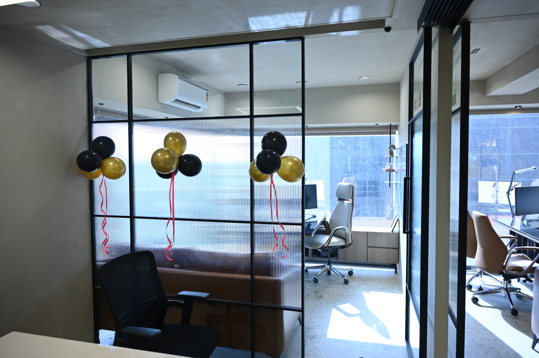 Vanijya Financial Services, 1105, Binori Square-1, ISCON-Ambli Road, Ahmedabad