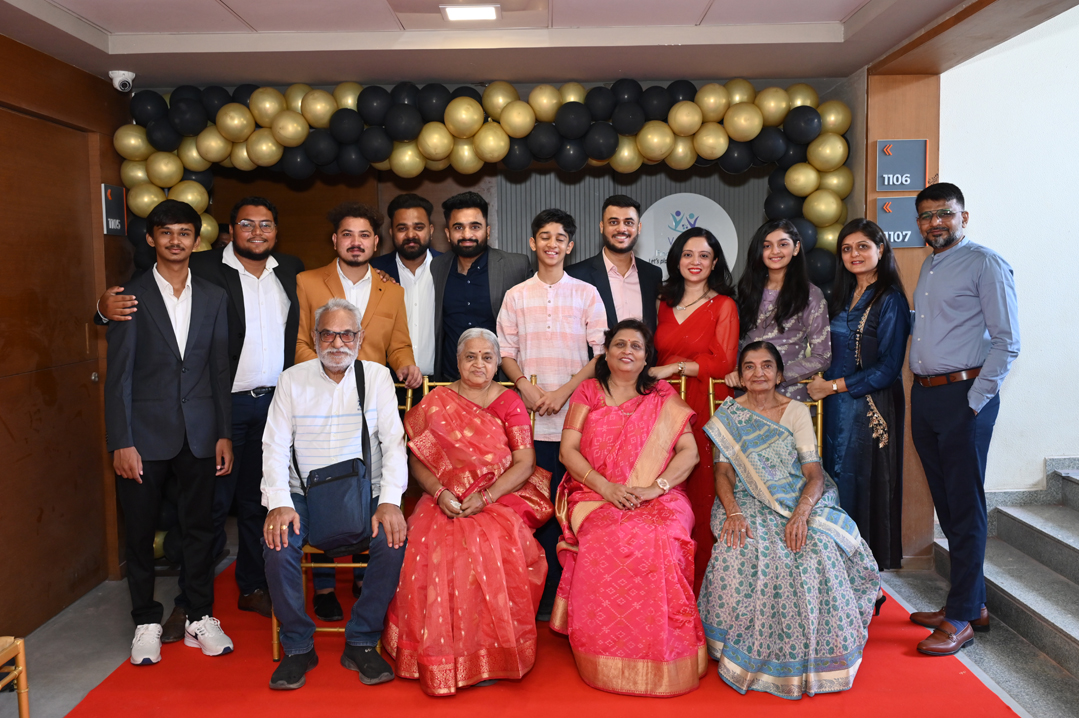 Vanijya Financial Services, 1105, Binori Square-1, ISCON-Ambli Road, Ahmedabad