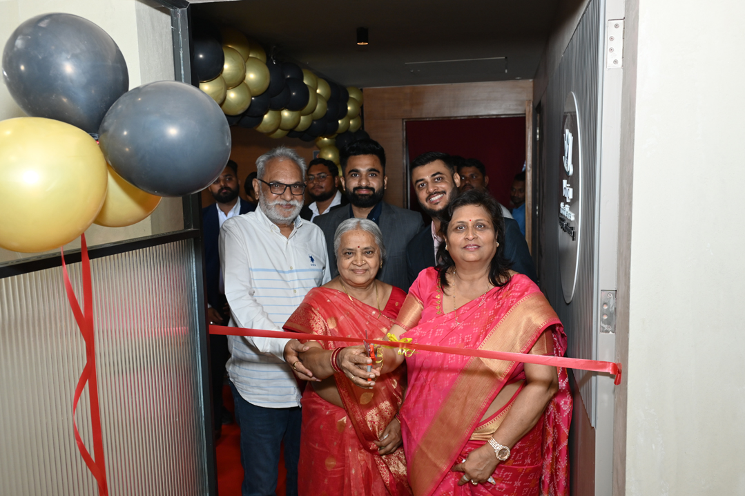 Vanijya Financial Services, 1105, Binori Square-1, ISCON-Ambli Road, Ahmedabad